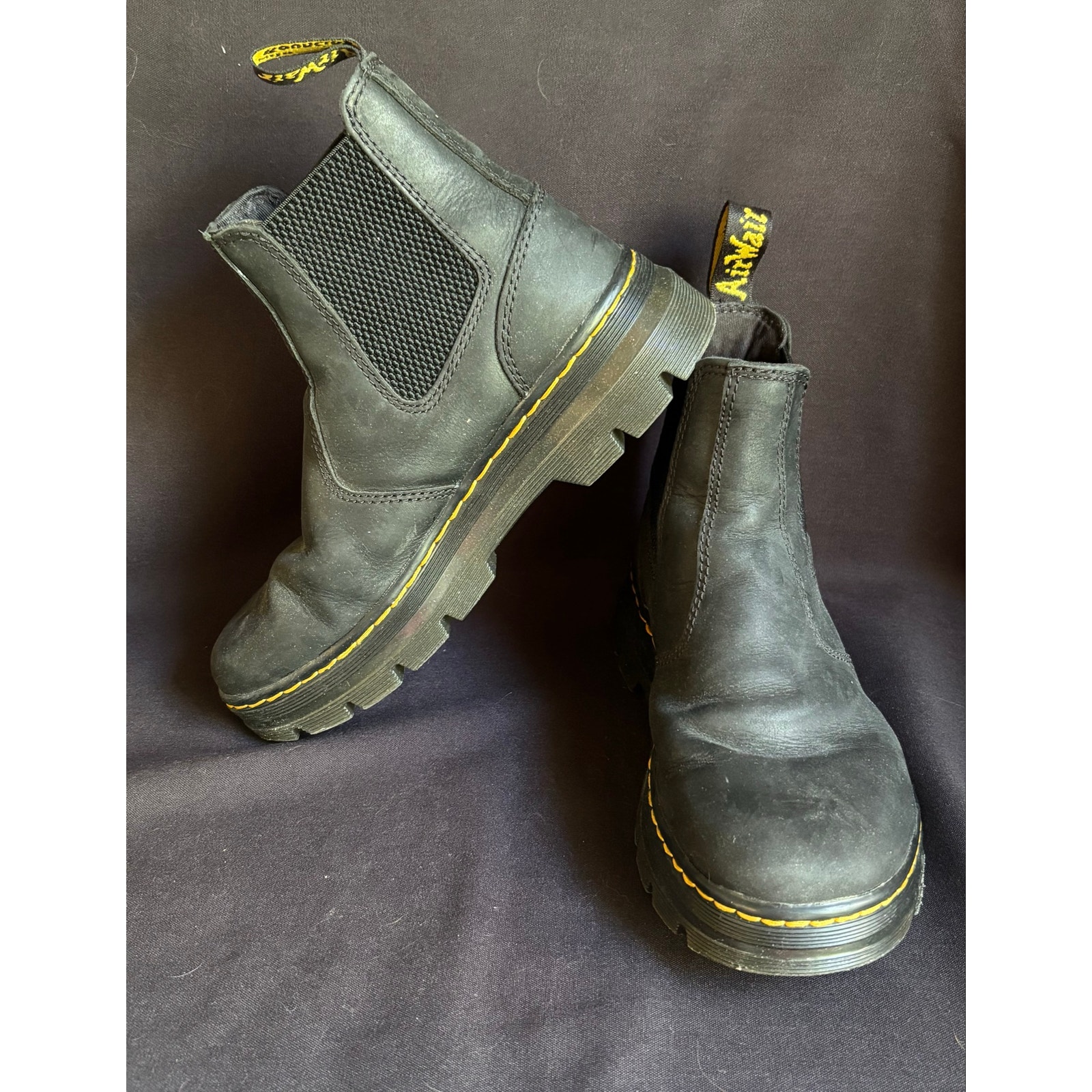 Nwot Dr. Doc Martens Air Wair Embury Chelsea Boots Black Slip On Men 5 Women 7